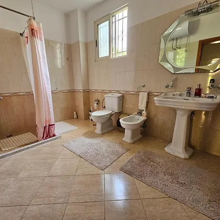 Prázdninový dům Vacation Durrës